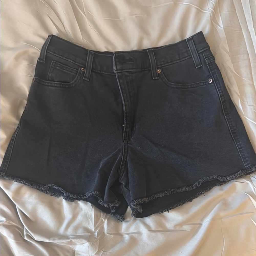 Signature Levi Heritage High Waisted Shorts